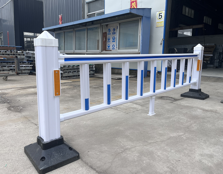 PVC道路护栏